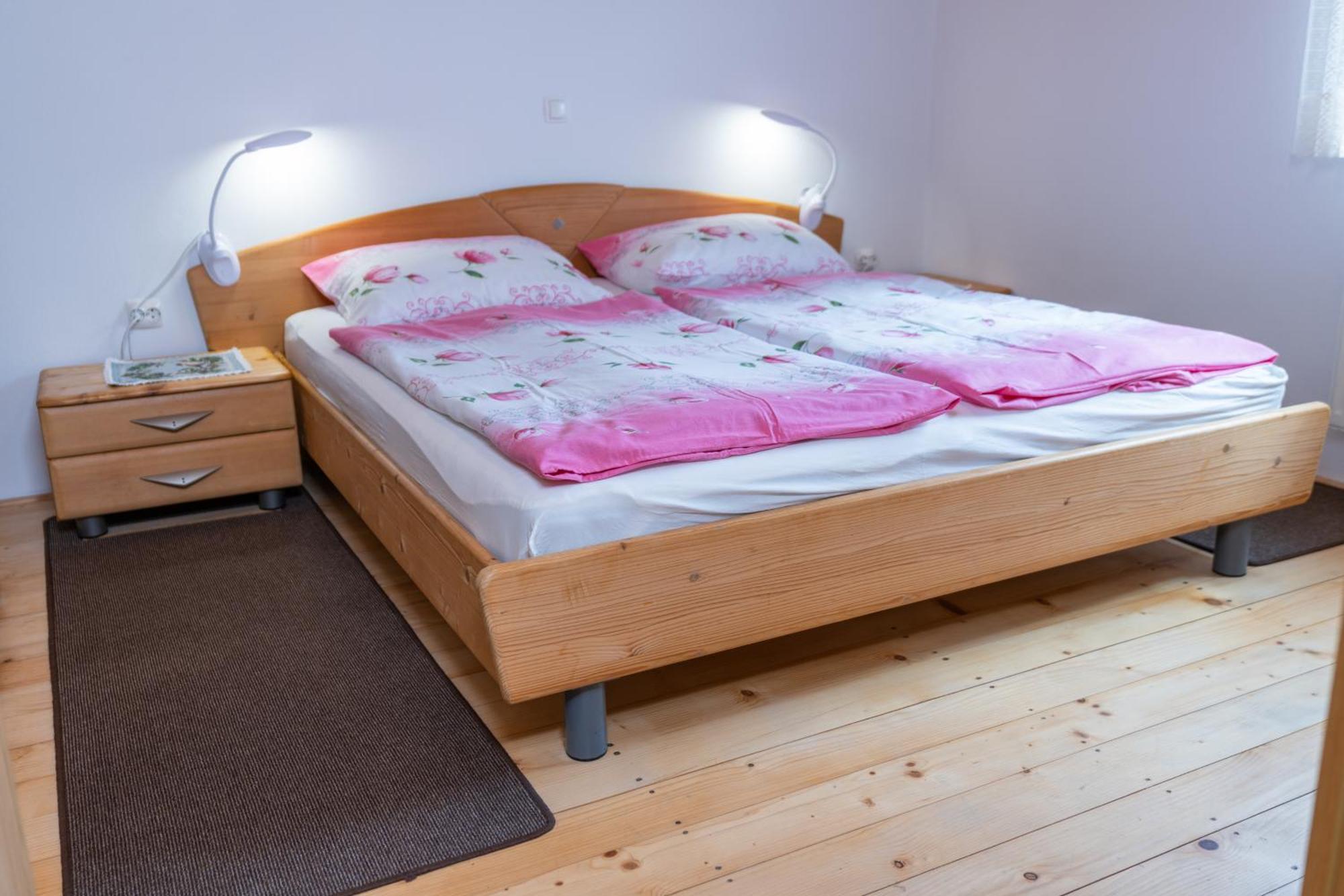 Apartma Metka بوينج المظهر الخارجي الصورة