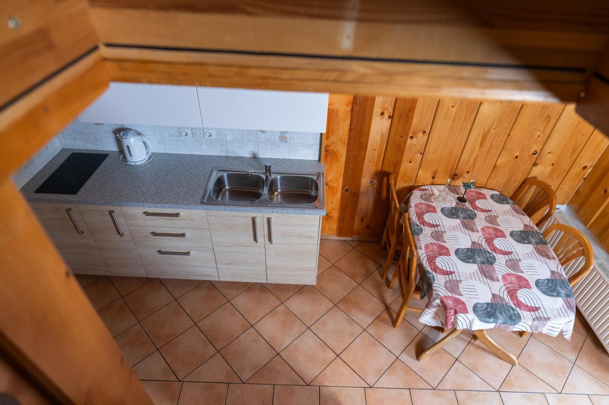 Apartma Metka بوينج المظهر الخارجي الصورة